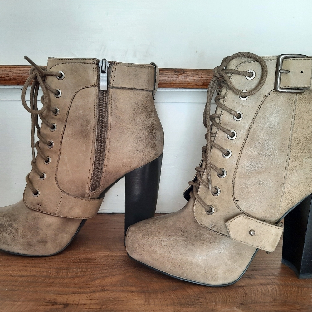 Trouve Platform Booties, Size 6* Please Read! ⬇️